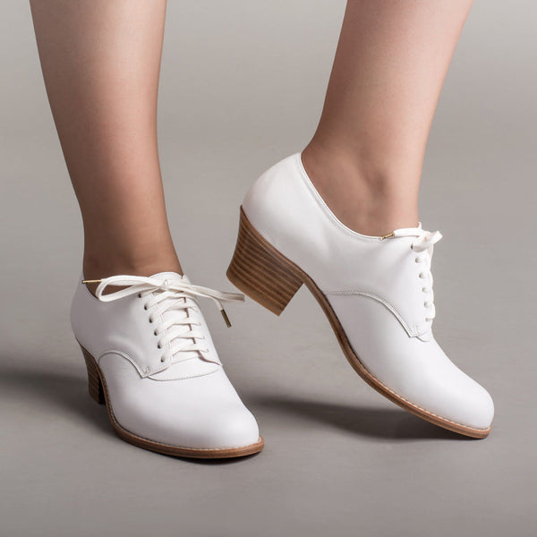 Jane Women s Vintage Oxfords White American Duchess Europe