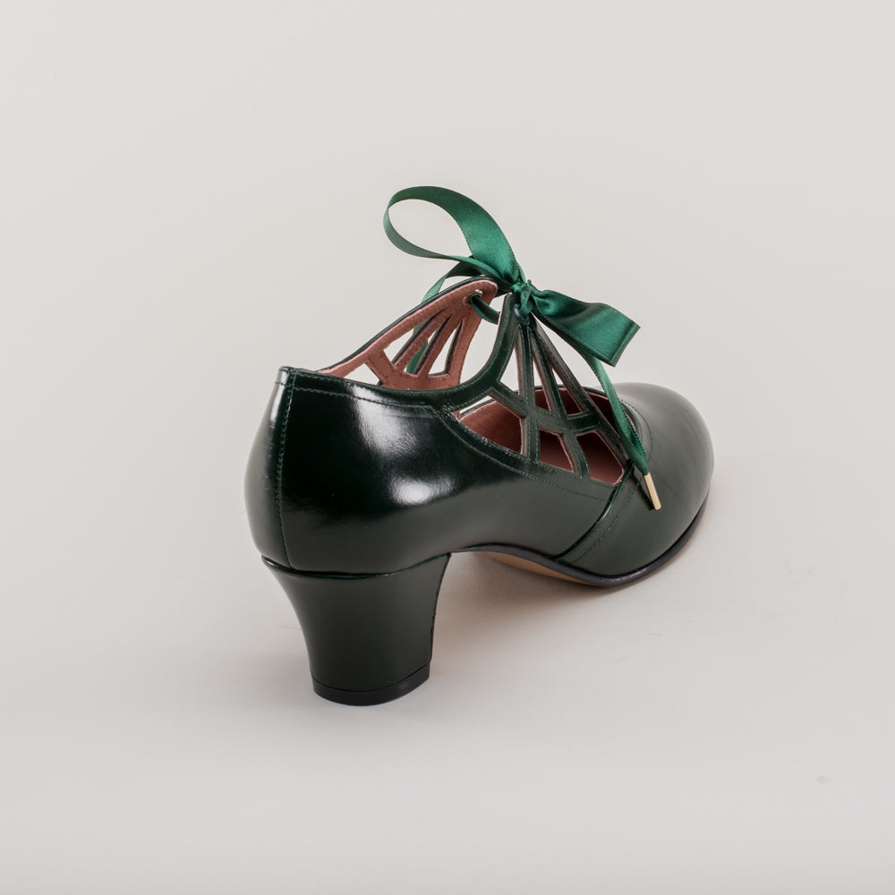 Green shop vintage shoes