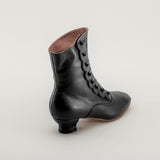 Renoir Victorian Button Boots (Black)